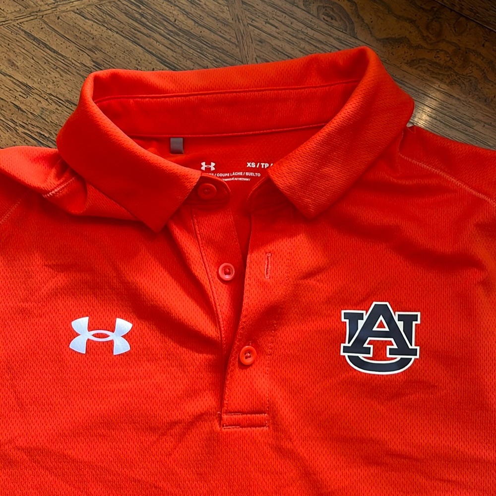 Under Armour Auburn Orange XS women’s loose fit polo